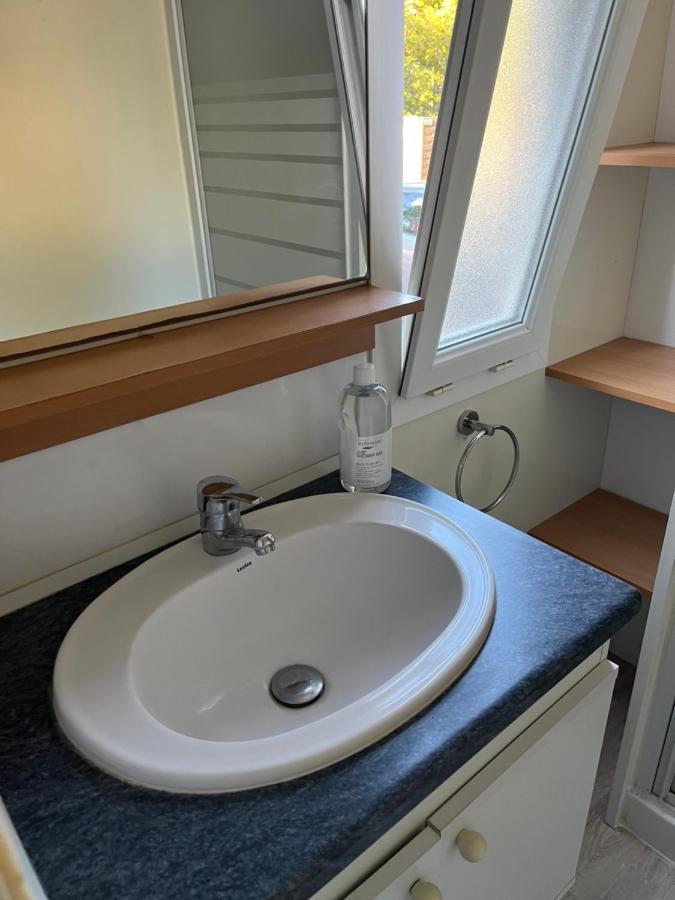 Mobil Home Bungalow 6 Personnes Villeneuve Loubet Plage Marina Baie Des Anges Bagian luar foto